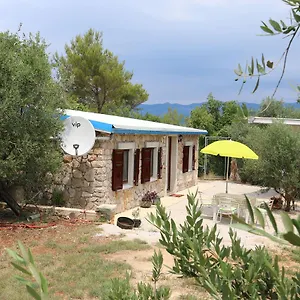  Ferienhaus House Car Mirko