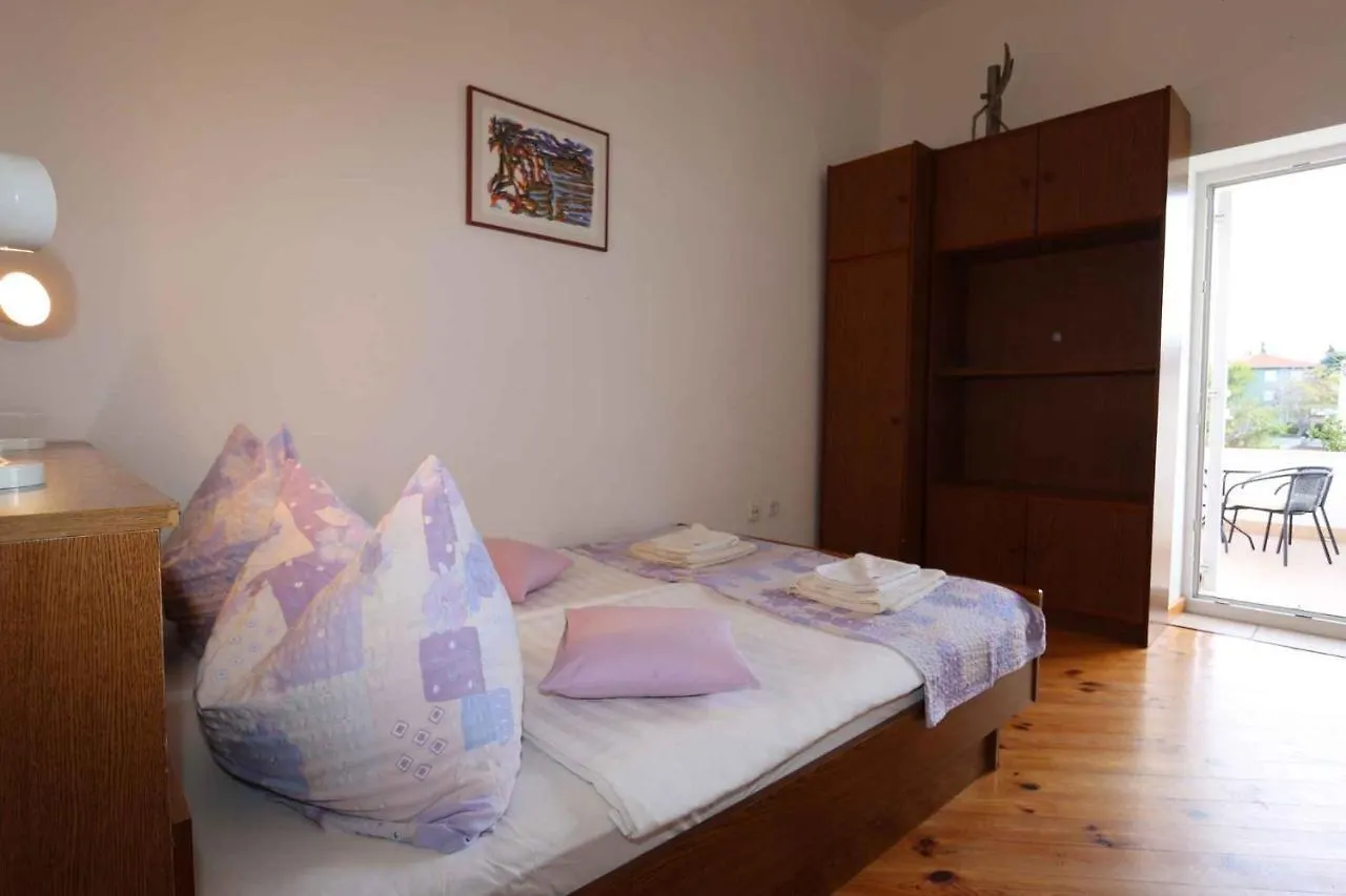 Holiday Home In Silo/Insel Krk 26695 Croatia